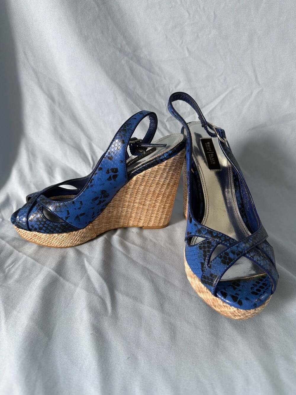 White House Black Market Sophie Blue Faux Snake Print Peep Toe Wedge Sandals